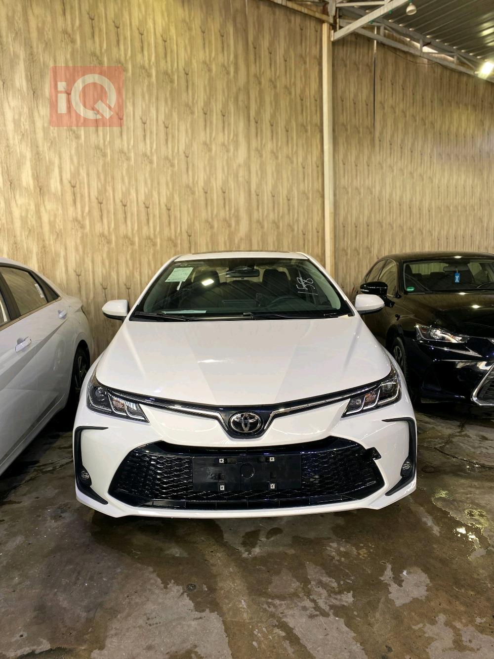 تۆیۆتا کۆرۆلا